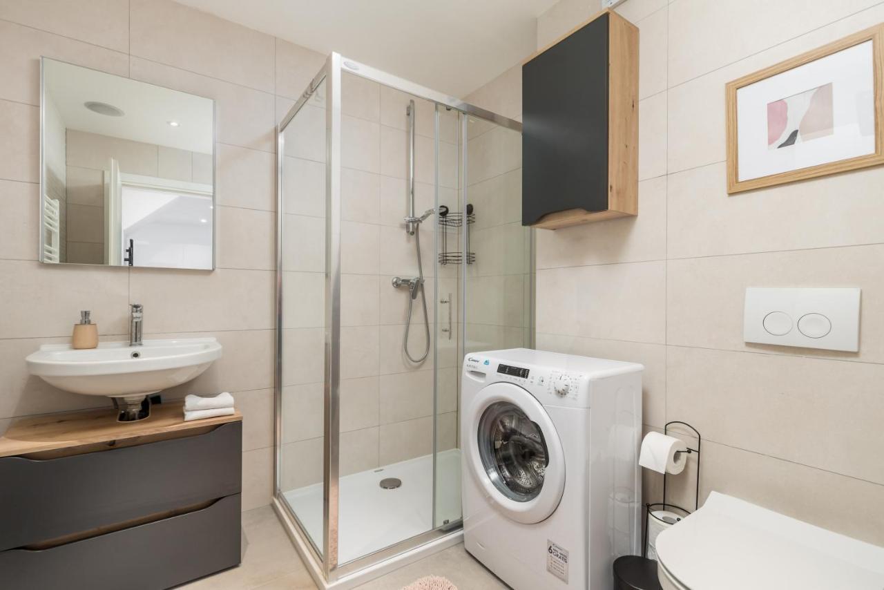 Gallery Apartment Megan2 With Parking Kastav Esterno foto