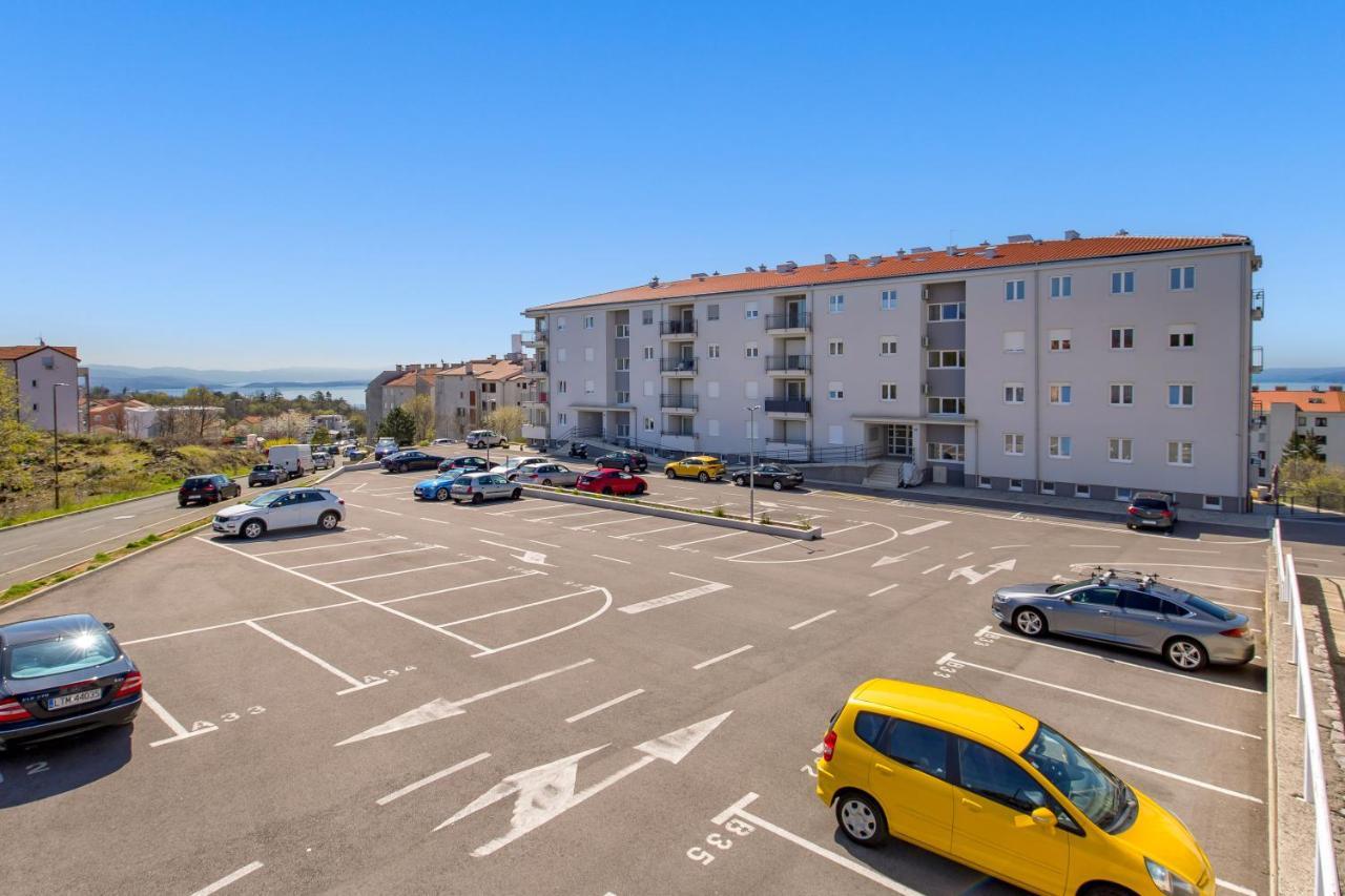Gallery Apartment Megan2 With Parking Kastav Esterno foto